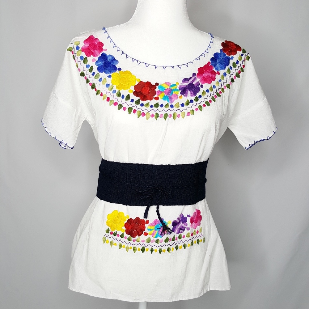 Mexican embroidered peasant blouse with belt